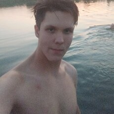 Максим, 19, Новороссийск