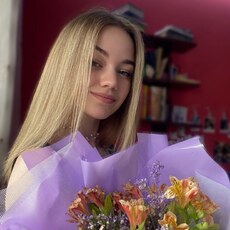 Нина, 21, Стародуб