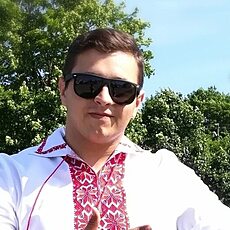 Виссарион, 30, Нягань