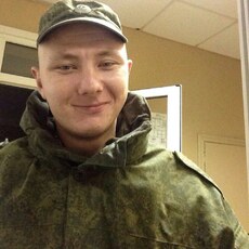 Александр, 28, Тосно
