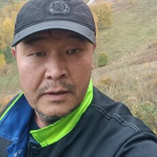 Дима, 45, Калининск