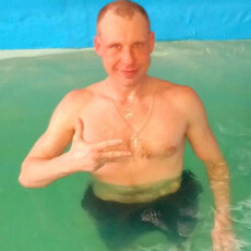 Александр, 40, Губкинский