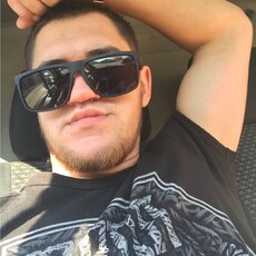 Макс, 22, Рыбное