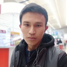 Борис, 32, Любань