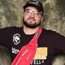 Артём, 30, Дудинка