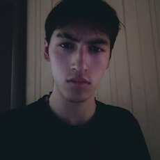 Кирилл, 22, Любань