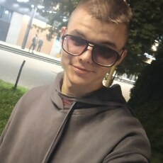Георгий, 21, Улан-Удэ