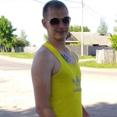 Толя, 36, Фокино (Брянская область)