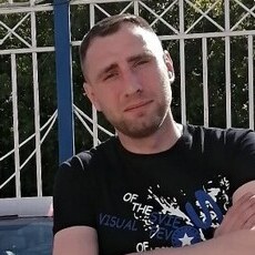 Адриан, 36, Горняк (ДНР)