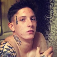 Радомир, 22, Салаир