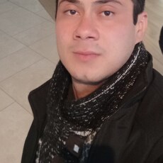 Лев, 26, Сухой Лог