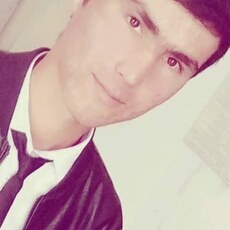 Ростислав, 25, Москва