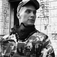 Толя, 23, Красноармейск (Саратовская область)