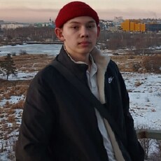 Яна, 33, Макаров