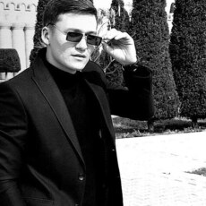 Юлиан, 25, Остров