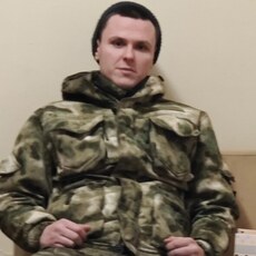 Радомир, 25, Аргун