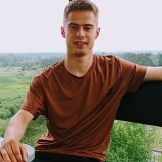 Трофим, 21, Алагир