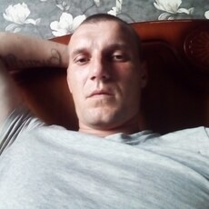 Ратмир, 30, Часов Яр