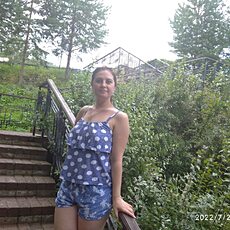 Юлиана, 28, Холм