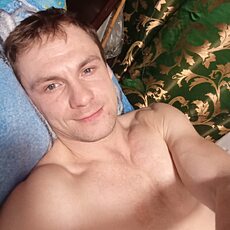 Виталя, 30, Ковдор