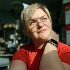 Эмма, 41, Санкт-Петербург