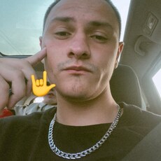Роман, 24, Кемь
