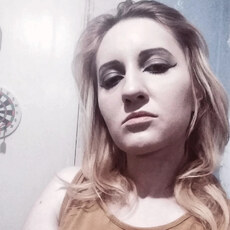 Даша, 24, Устюжна