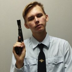 Радомир, 20, Новоульяновск