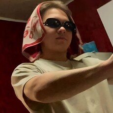Александр, 20, Михайловск (Ставропольский край)