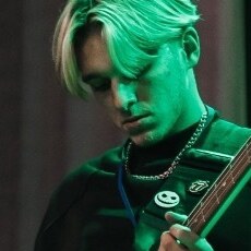 Эмиль, 20, Красногоровка