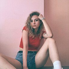 Эвелина, 30, Северск (ДНР)
