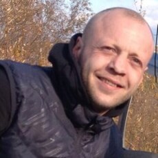 Слава, 40, Сланцы