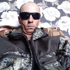Тёма, 44, Докучаевск