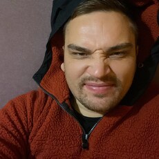 Вячеслав, 35, Волосово