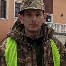Денис, 32, Камешково