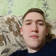 Владислав, 23, Сенгилей