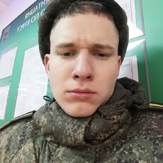 Ратмир, 21, Челябинск