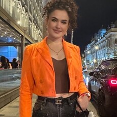 Юля, 21, Барнаул