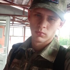 Марк, 23, Зоринск