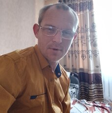 Игорь, 36, Отрадное