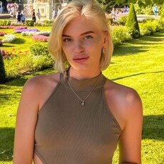 Катя, 25, Москва