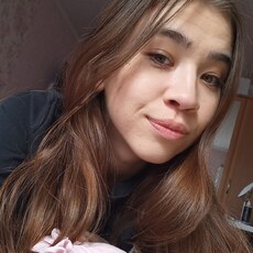 Нора, 23, Ардон