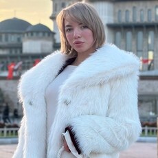 Нора, 21, Терек