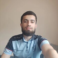 Илья, 30, Лакинск