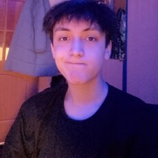 Павел, 19, Алексин