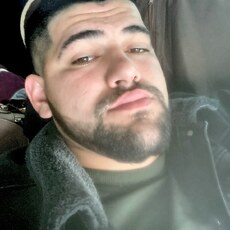 Владимир, 26, Каменск-Уральский