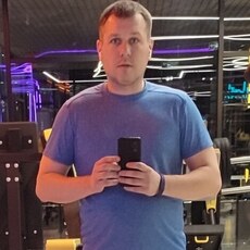 Яша, 34, Королёв