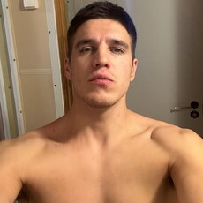 Паша, 26, Гаджиево