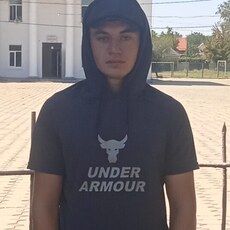Миша, 21, Соль-Илецк