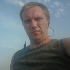 Илья, 43, Новохопёрск